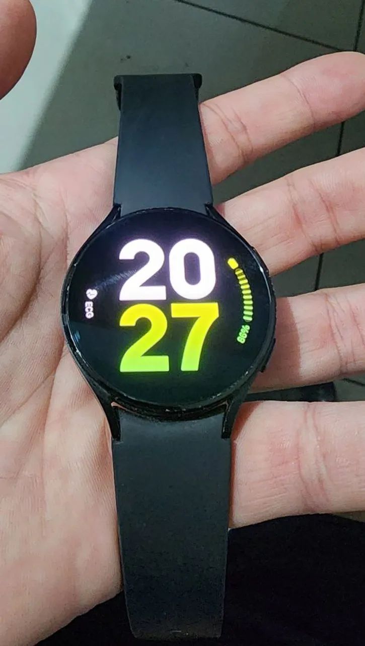 Watch 4 44mm - Foto 2