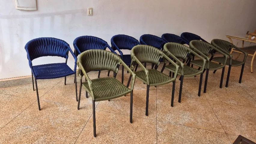 REFORMA DE MÓVEIS DE JARDIM E PISCINA