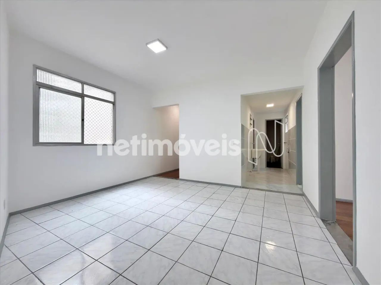 Amplo apartamento de 2 quartos com DCE em Jardim da Penha! - Foto 3
