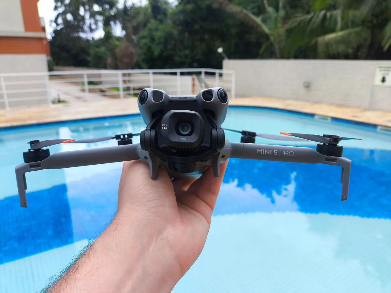 Drone Dji mini 5 pro combo fly more plus com tela com apenas 3 ciclos ! 