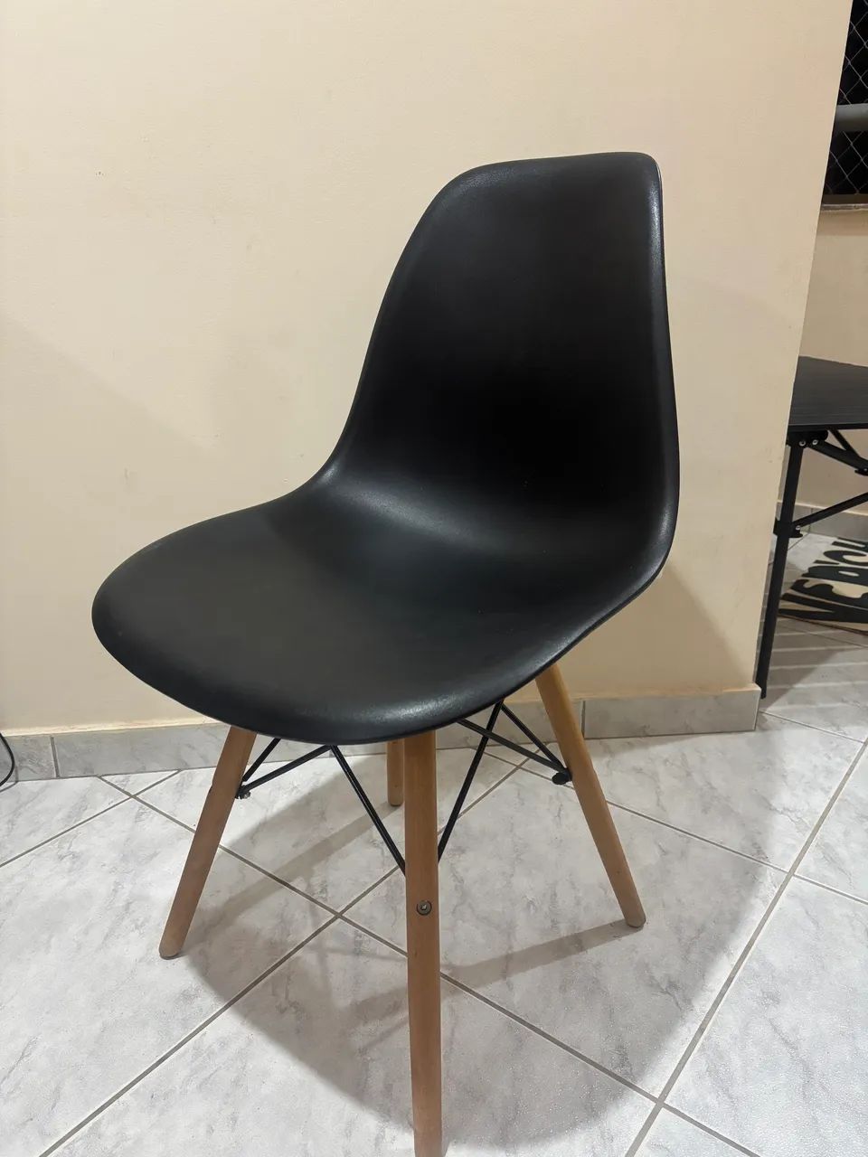 Cadeira preta (kit com 4) 