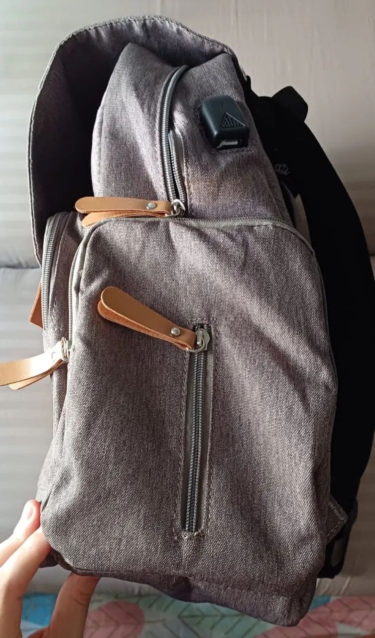 Mochila maternidade lequeen NOVA nunca usado  - Foto 3