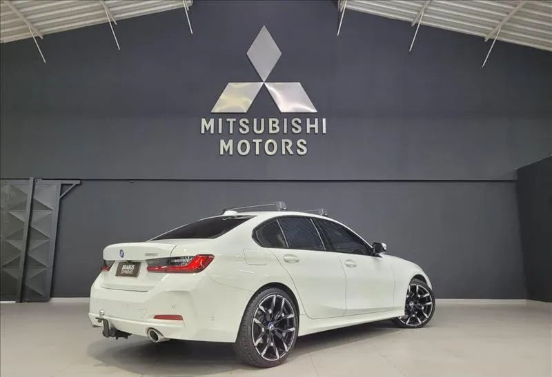 BMW Série 3 320i, foto 4 de 16