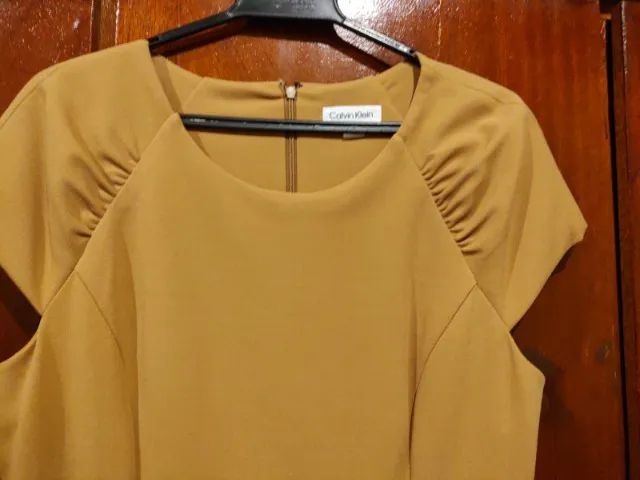 Vestido Calvin Klein - Novo - Foto 4
