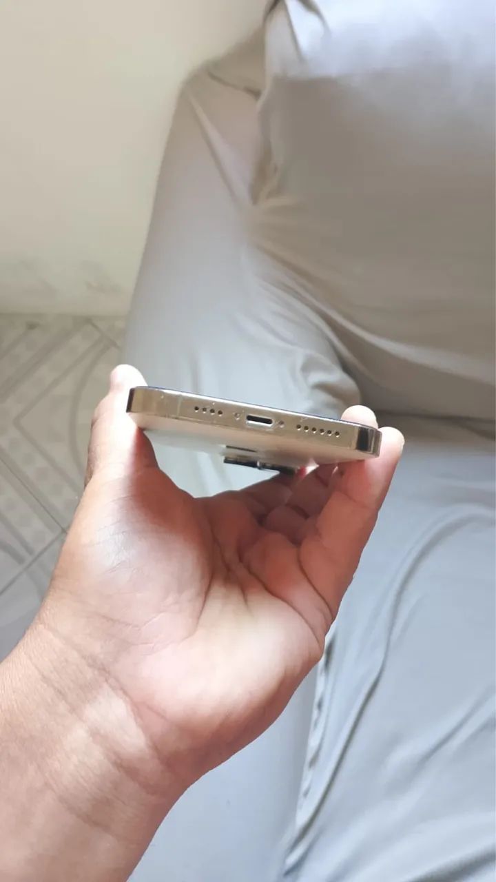 iPhone 14 Pro Max - Foto 4