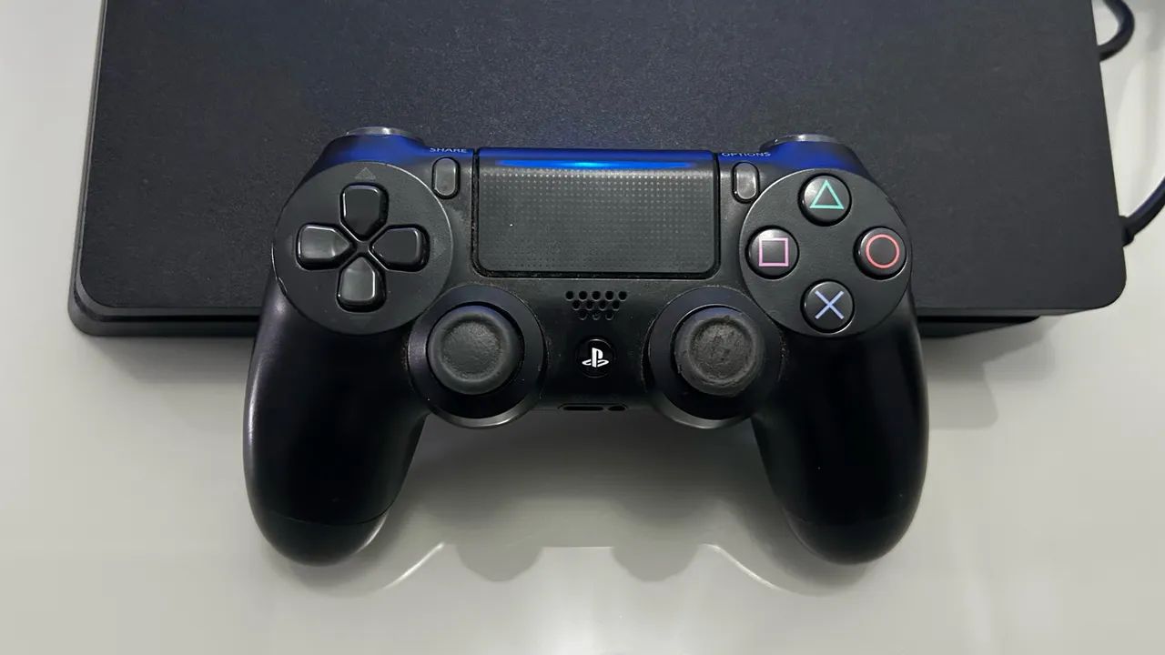 PS4 Slim 1TB - Foto 2