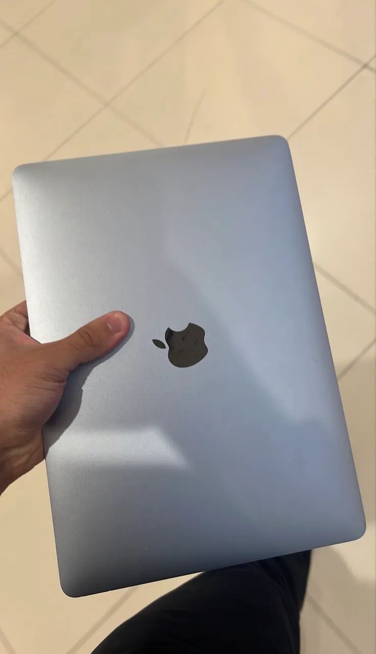 Macbook Pro M2 256 GB - Foto 2