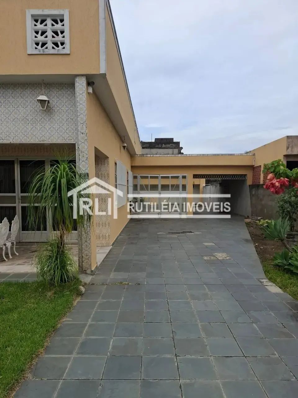 Rutileia Imóveis aluga amplo imóvel com 3 quartos no bairro Venda das Pedras, Itaboraí/RJ. - Foto 6