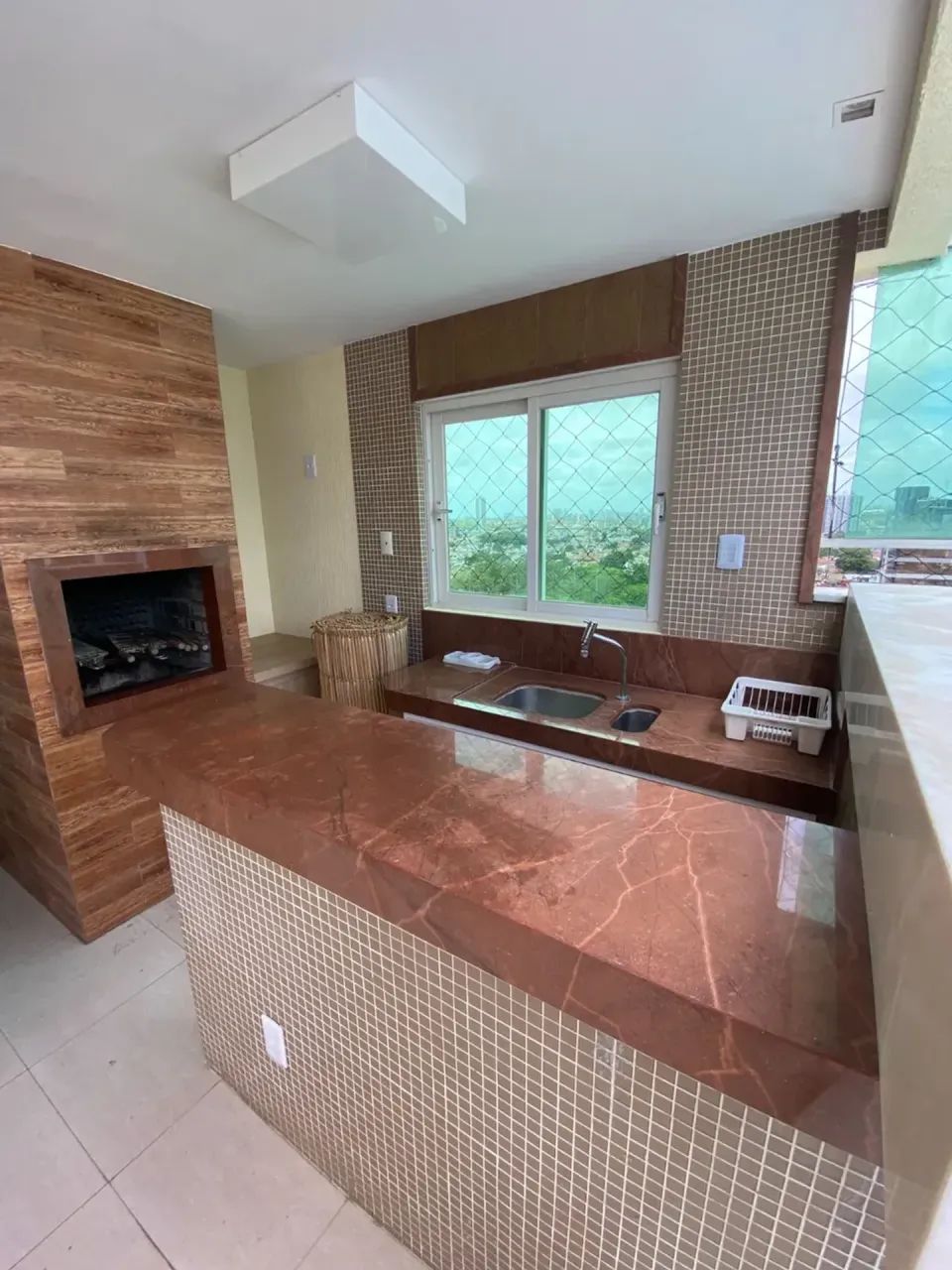 Cobertura duplex excelente em ponta negra