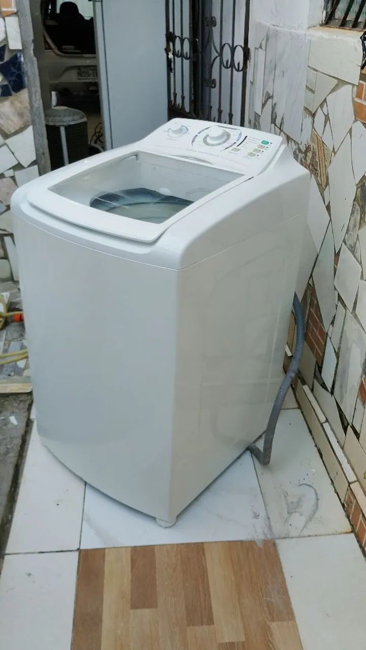 Vendo máquina Eletrolux semi nova - Foto 2