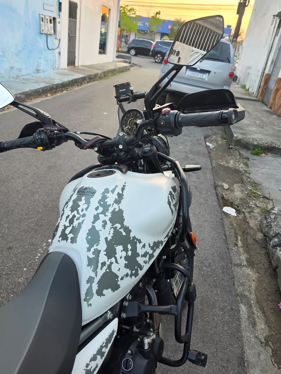 Himalayan 450  - Foto 3