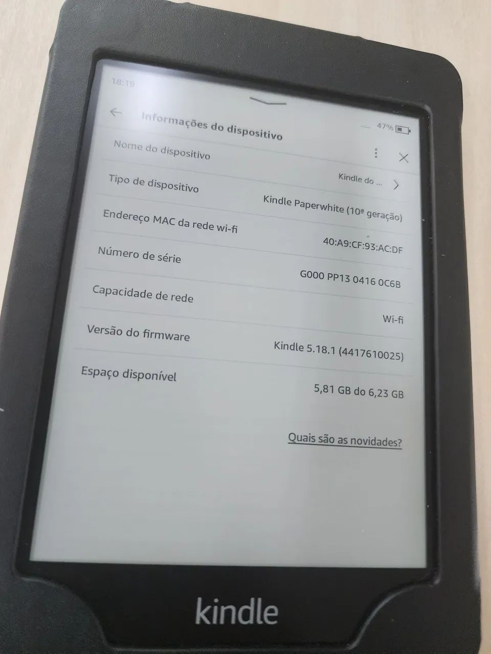 Kindle Paperwhite 8GB com capa premium WB com auto hibernação