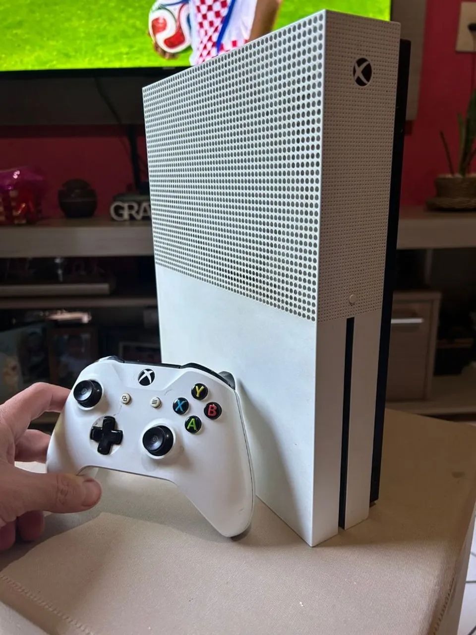 Xbox One S
