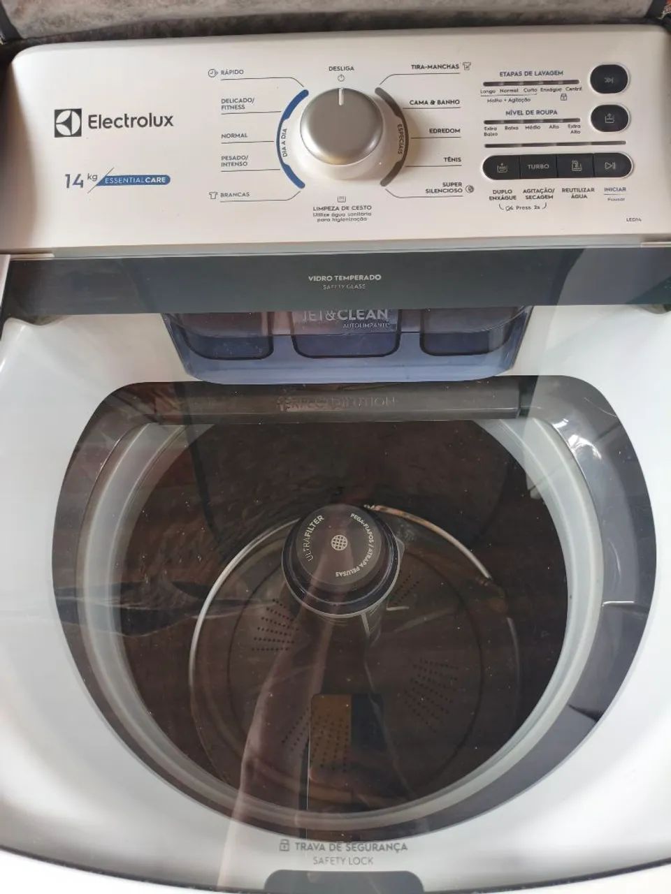 Lava roupas Eletrolux 14kg - Foto 2