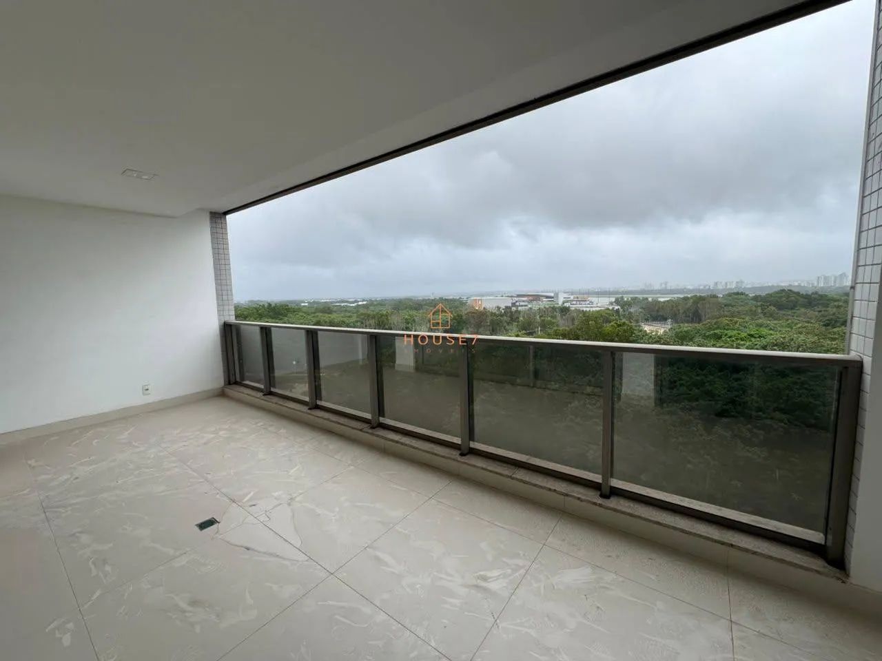 Apartamento 4 quartos no Solar Mata da Praia