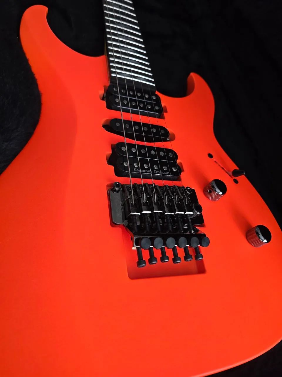 Guitarra Carrozza Viper SS
