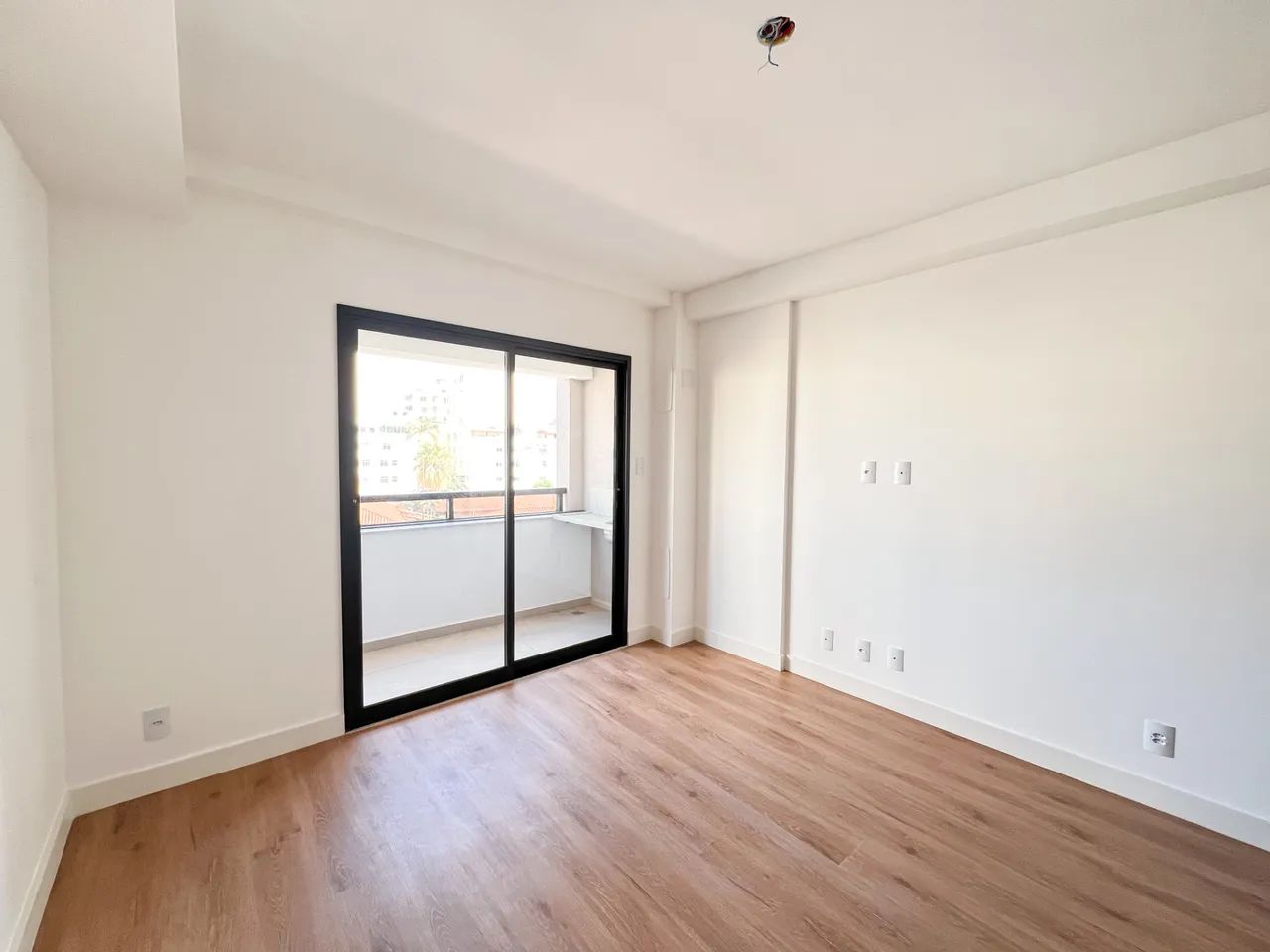 Studio com varanda gourmet no São Mateus para venda