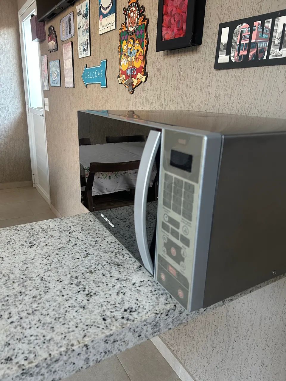 Microondas Brastemp Maxxi 30L 127V - Foto 2
