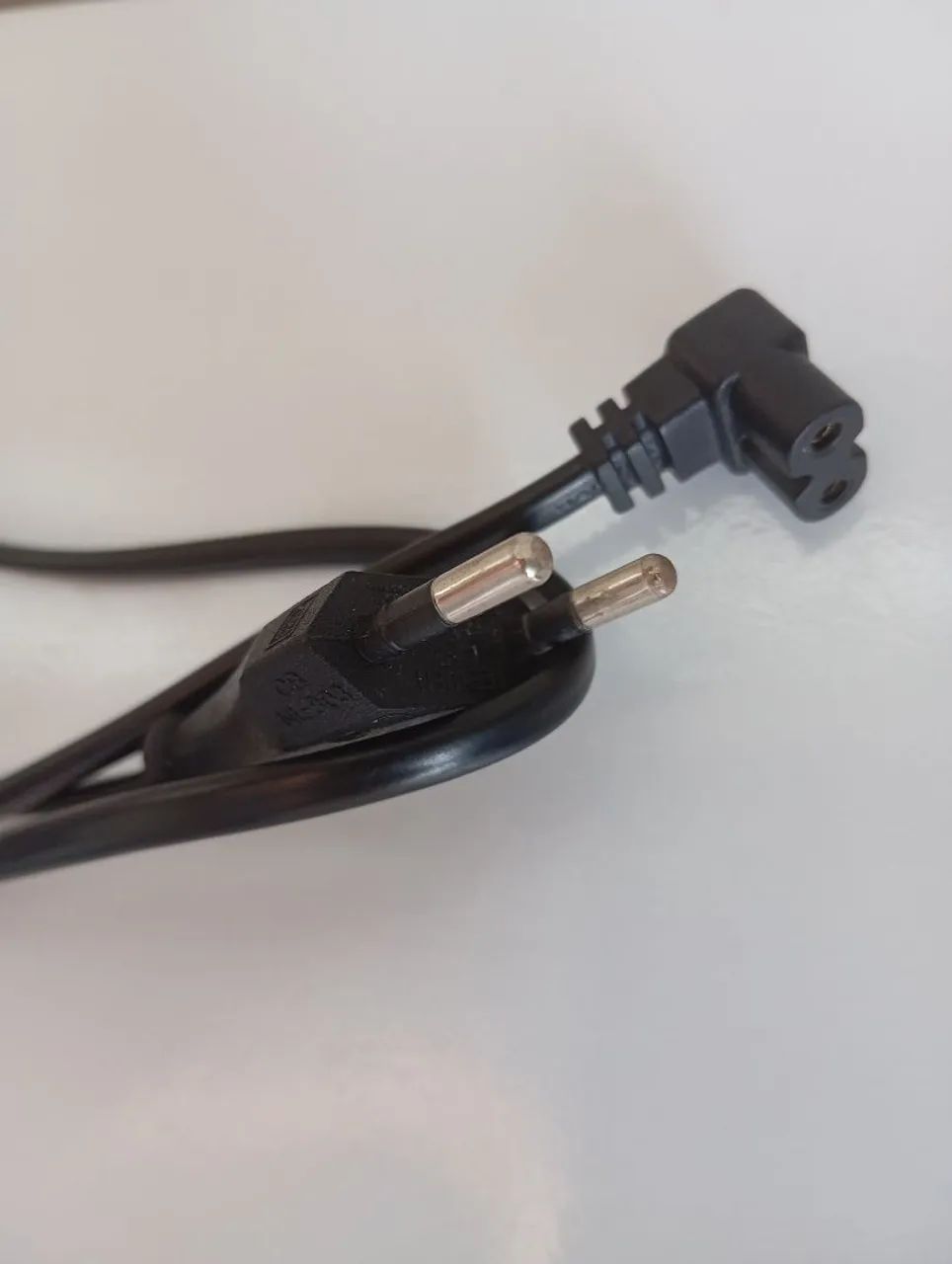 Projetor Completo em Ótimo Estado + Controle e Mouse | Pouco Uso - Foto 4