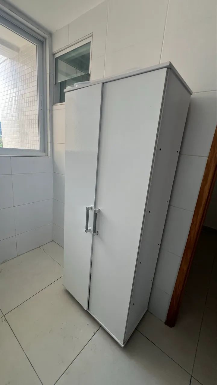 Vendo armário multiuso - Foto 2