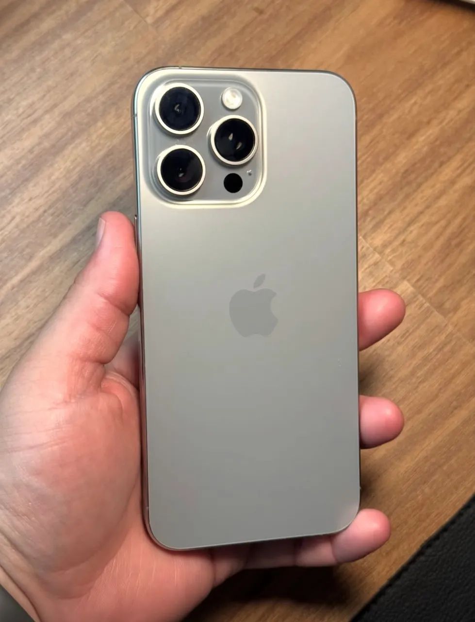 ? iPhone 15 Pro Max 256GB - Peças Originais - Foto 3