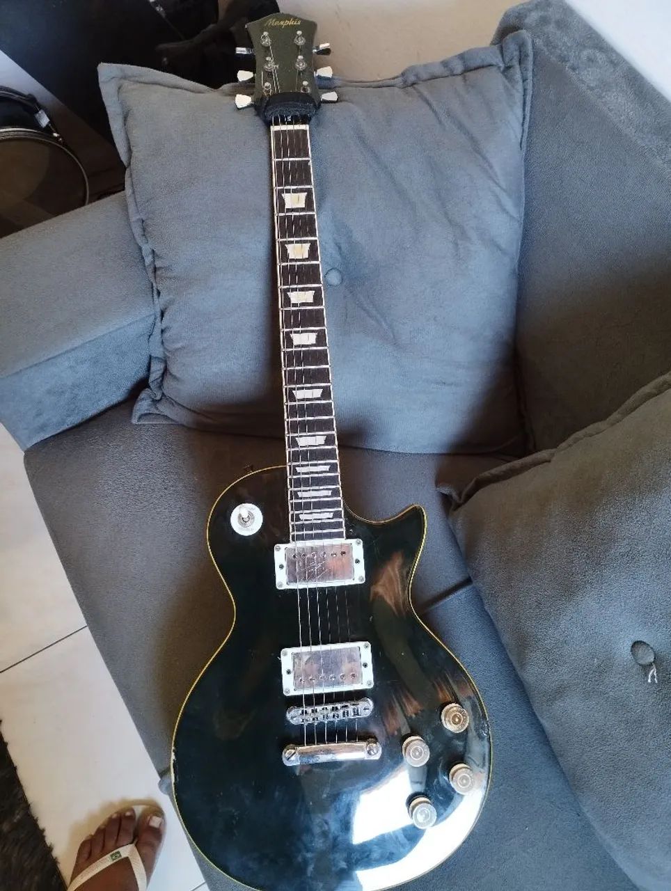 Guitarra less paul 