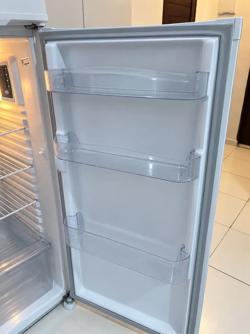 Vendo geladeira  - Foto 2