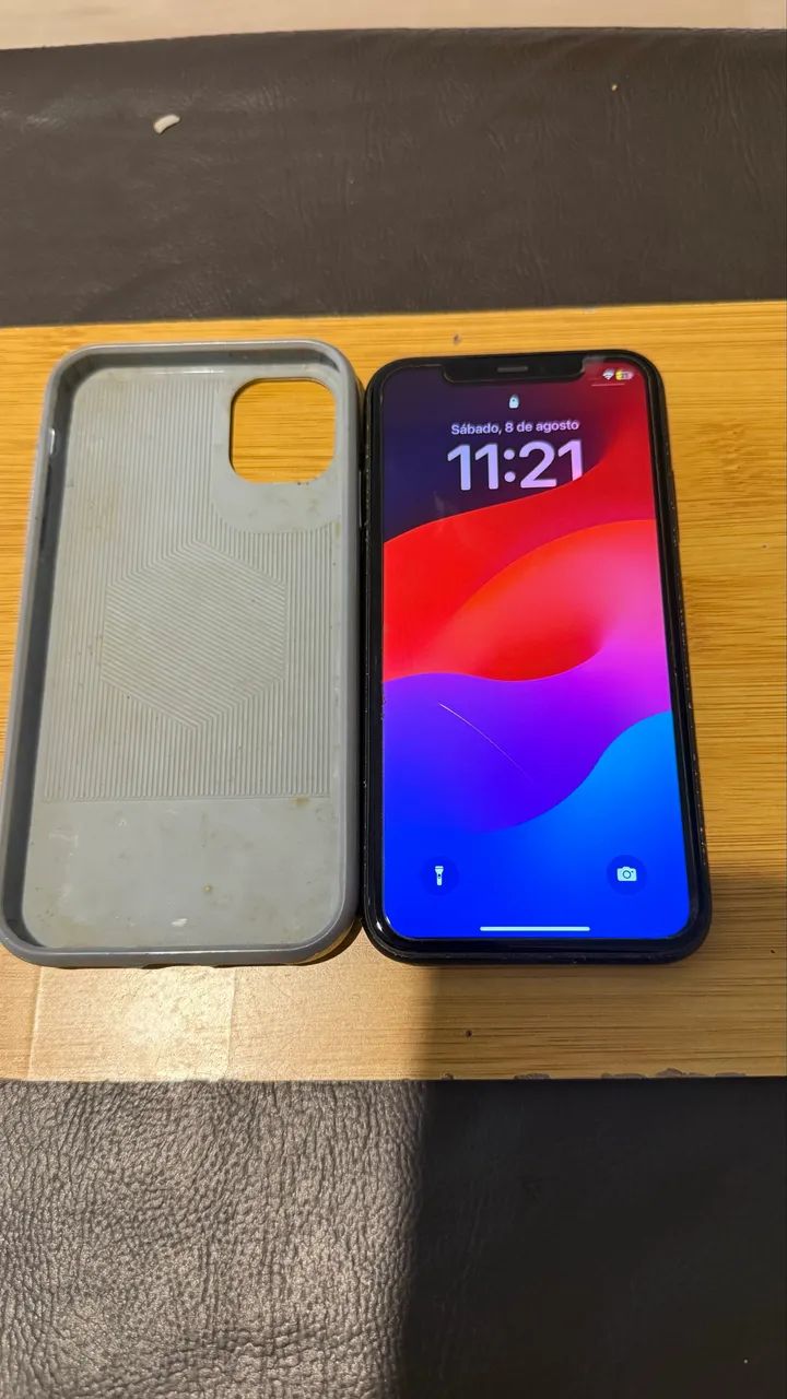 iPhone 11 128GB - R$ 1.100 - Foto 2