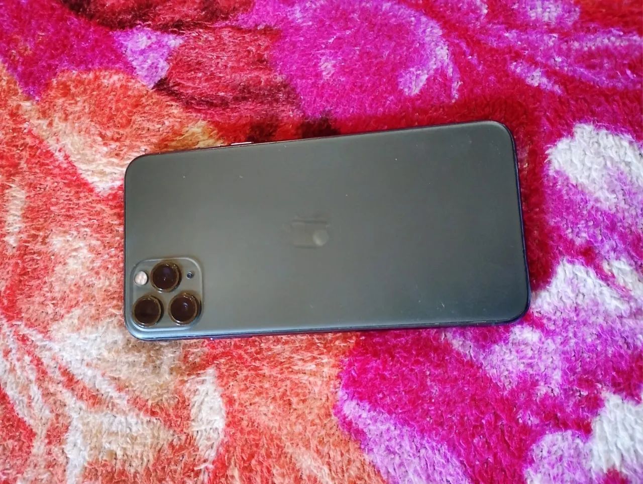 iPhone 11 Pro Max - Foto 2