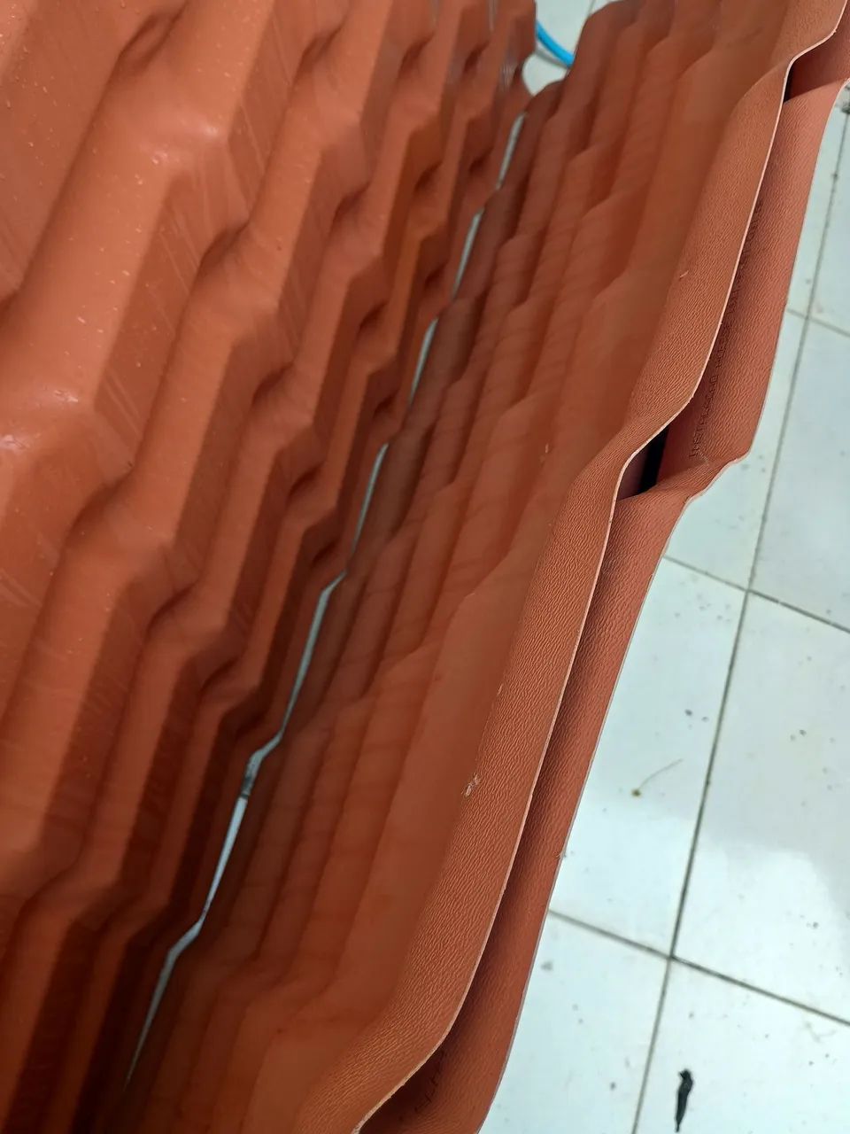 Telha colonial PVC usada em bom estado barato 