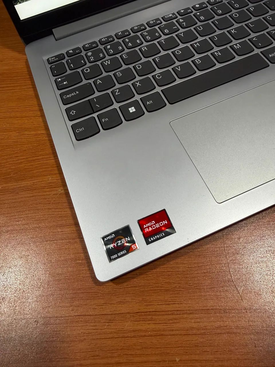 Notebook Ryzen 5 - 8GB DDR5 - Foto 2