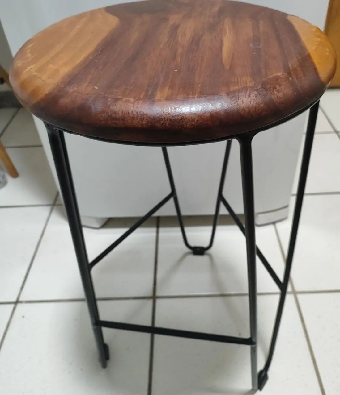 Banqueta industrial madeira e aço 