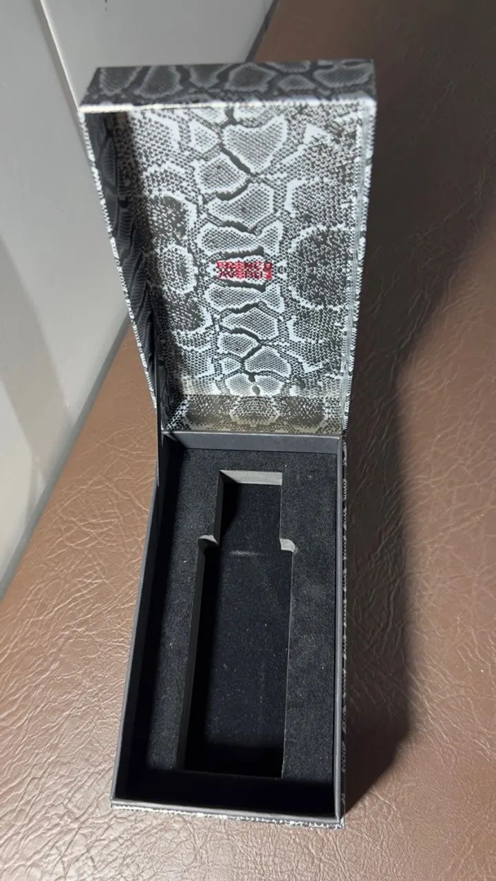 Perfume vulcan black. Usado 3x - Foto 2