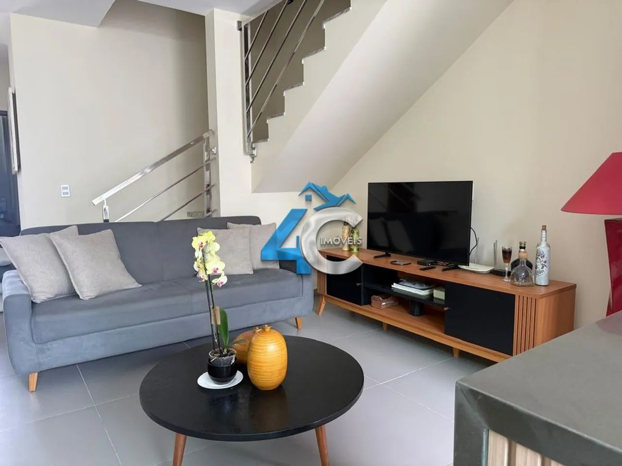 Apartamento Duplex de Luxo Semimobiliado - Foto 2