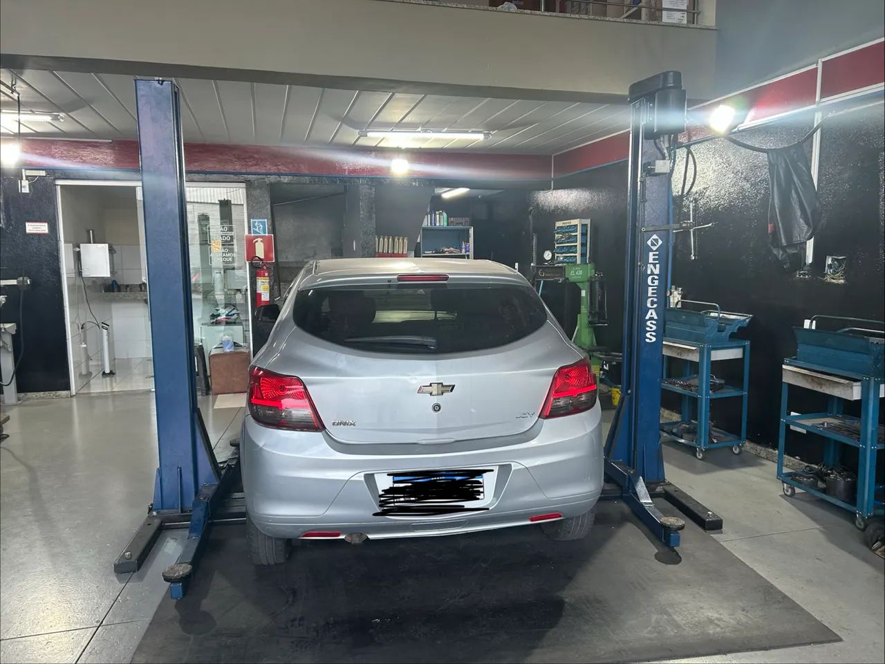 OPORTUNIDADE: VENDE-SE MAQUINÁRIOS E FERRAMENTAS PARA OFICINA MECÂNICA!
