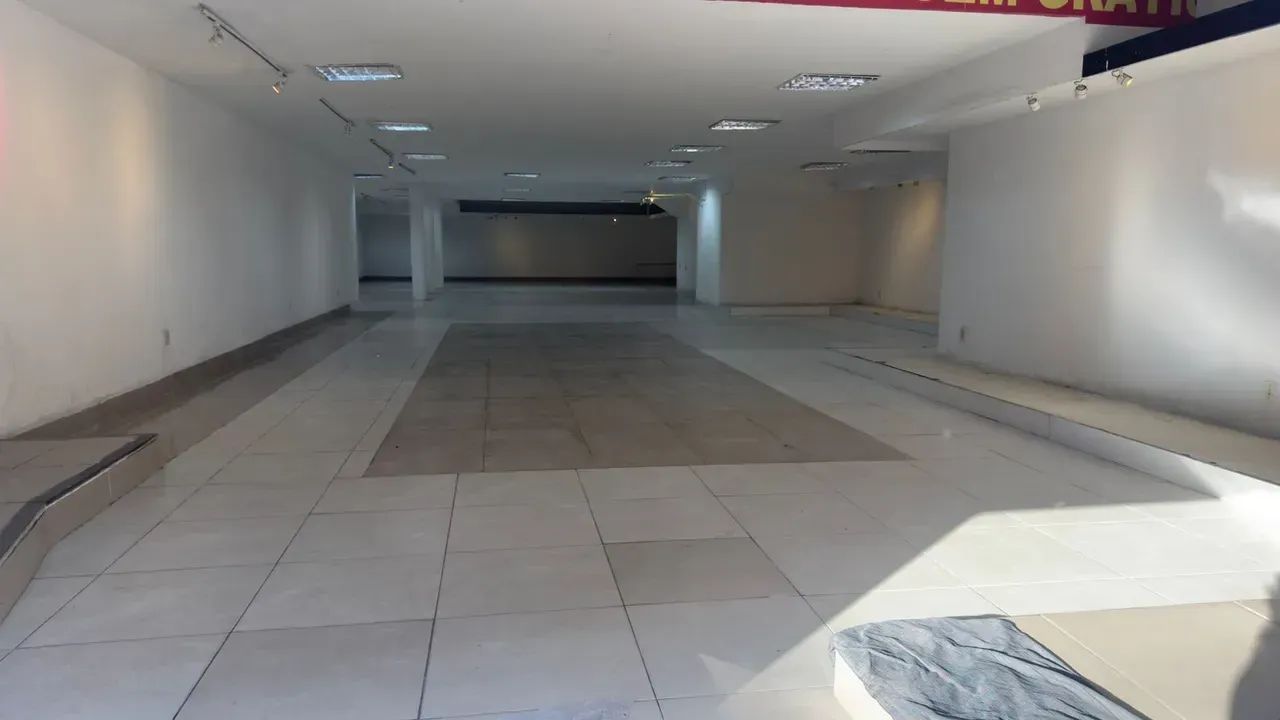 Loja para locação no Centro em Macaé/RJ, 569M2 de loja e mais sobreloja ampla. - Foto 4