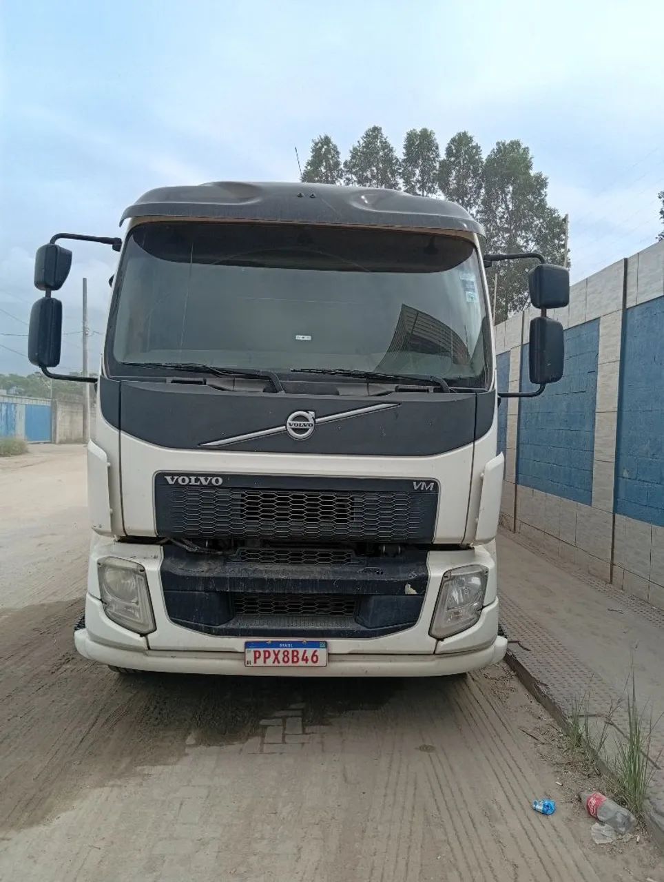 Volvo VM 330 8 X 2R 