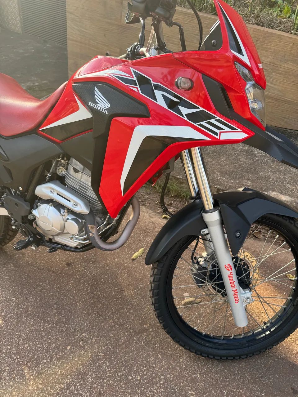 Vendo XRE muito nova - Foto 4