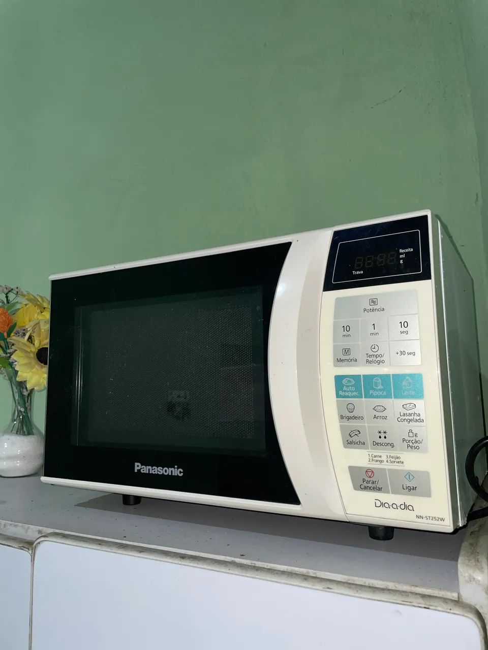 MICRO-ONDAS Panasonic (Quebrado) - Foto 2