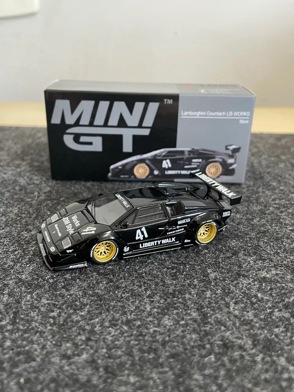 Mini Gt Lamborghini Coutach Lb-works black 1081 lbwk - Hobbies e