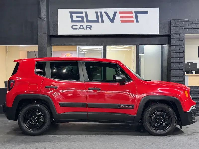 Jeep Renegade 1.8 4x2 Flex 16V Aut., foto 5 de 13