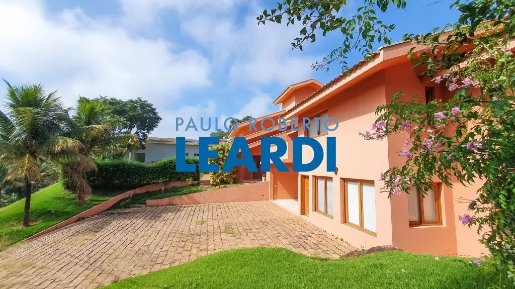 CASA EM CONDOMÍNIO - PINHEIRO - SP