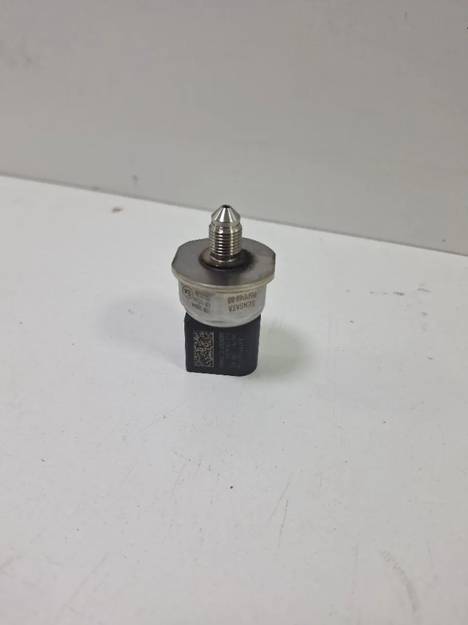 Sensor Pressão Combustível Jetta Gli 2.0 2024 - Foto 3