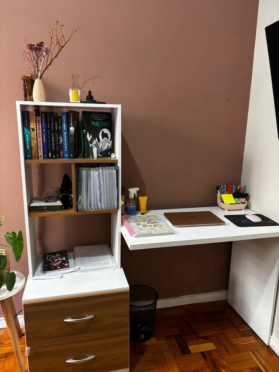 Escrivaninha com estante  - Foto 4