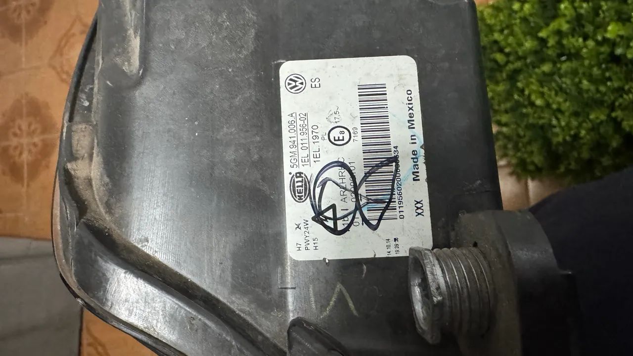 Farol Golf tsi lado direito  - Foto 3