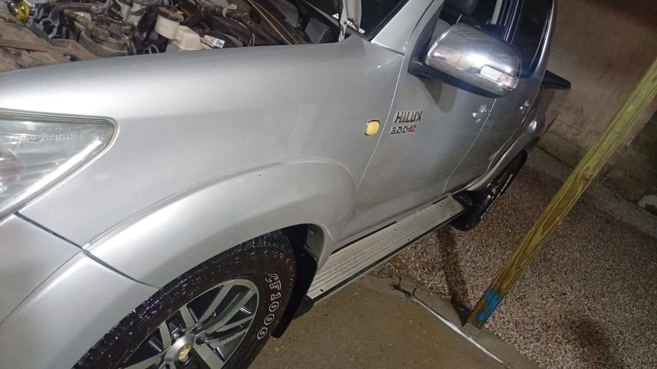 Toyota Hilux 2013