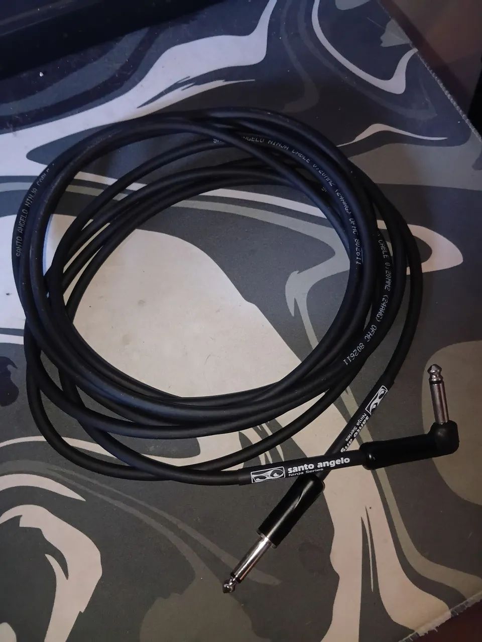 Cabo santo Ângelo ninja, para guitarra 