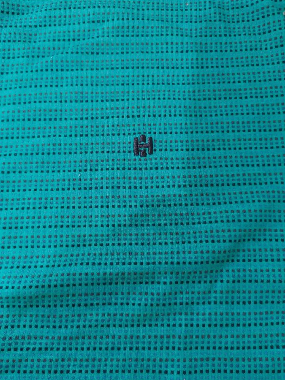 Camiseta masculina verde