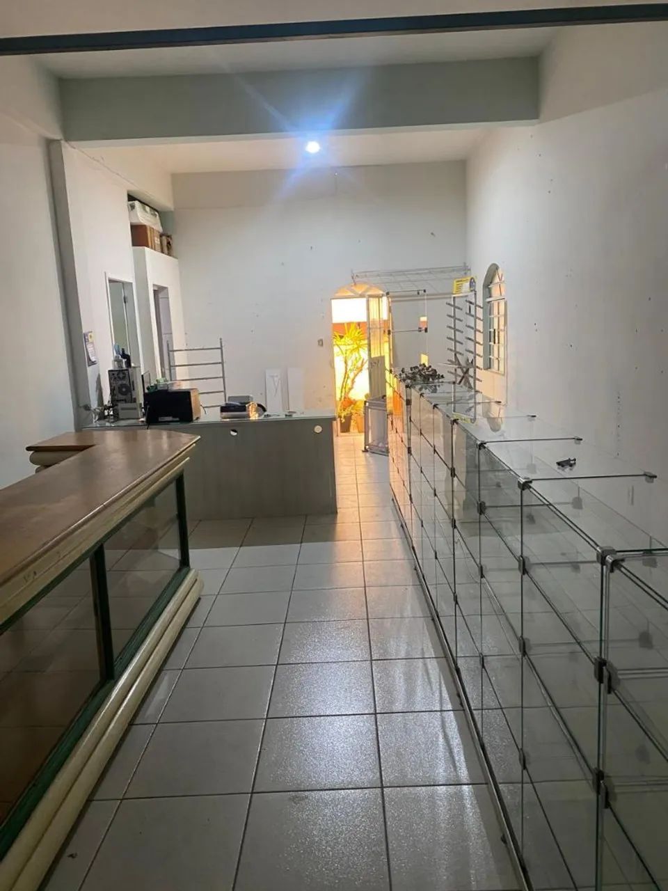 Alugo loja 