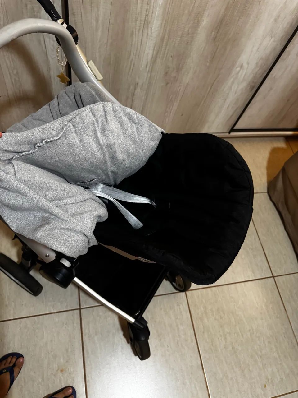 Carrinho de bebê Moisés com bebê conforto - Foto 4